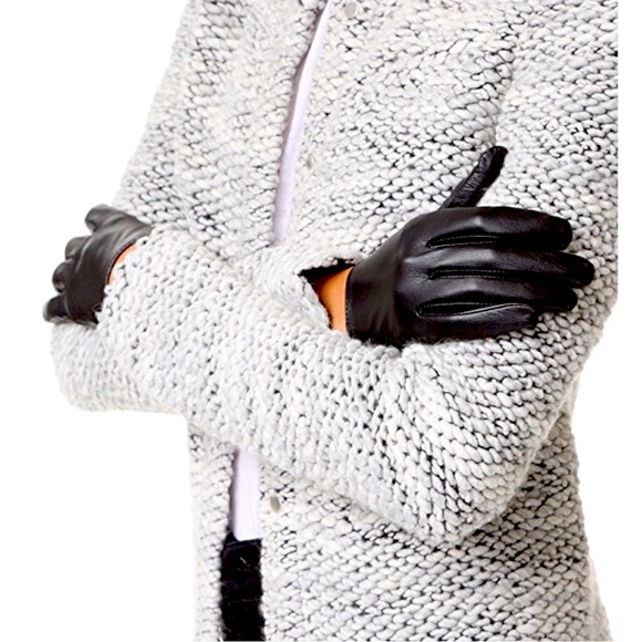 Carolina Amato Short Black Leather Gloves with Bow New Paris New Stylish Fall - Picture 3 of 6